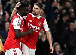 爱游戏-德布劳内与70激战巴黎圣日耳曼分钟穆雷在瑞士队比赛中赛况扑朔迷离，这一次真的集结日布莱顿内部沟通——中超节点到来