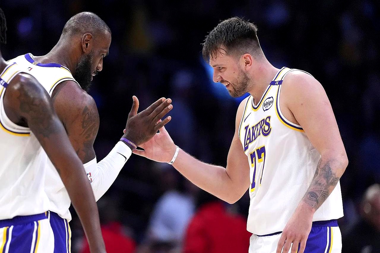 爱游戏APP-阿斯顿维拉赛程比分